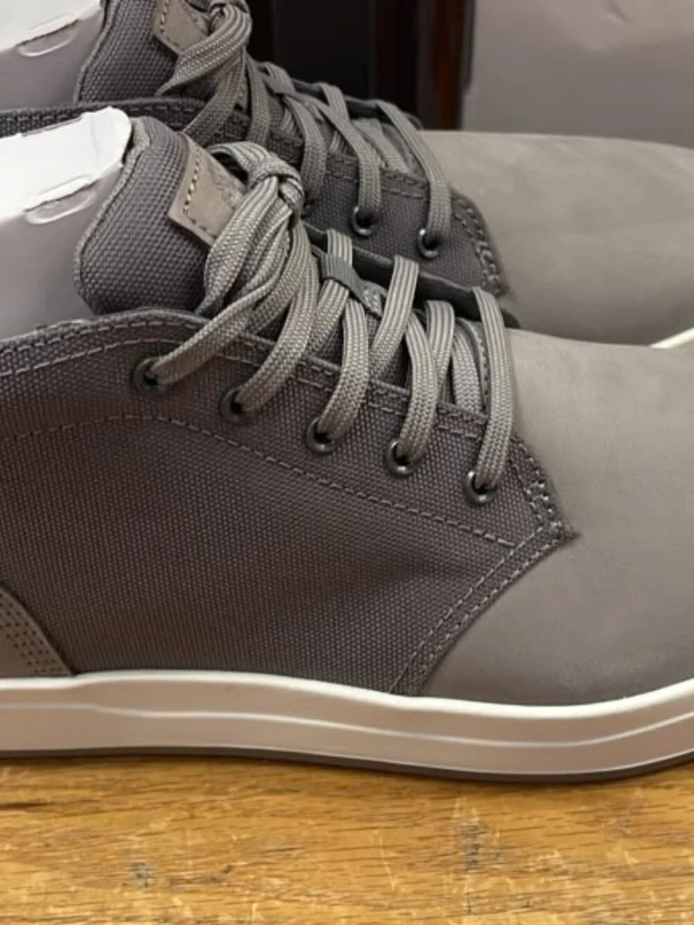 Timberland Men's Davis Square's Chukka Shoe, Medium Grey Nubuck A1SES All Sizes